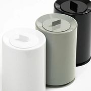 ゴミ袋が隠れるフタ付き卓上ゴミ箱！ ”ideaco（イデアコ）”mini TUBELOR with Lid