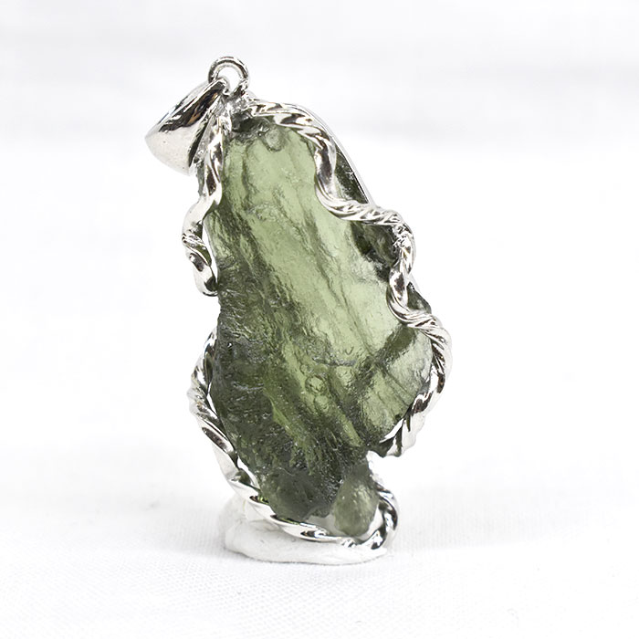 モルダバイト磨き＋シホテアリン隕石 ペンダント！！本物！③ スターボーン社 モルダバイト磨き＋シホテアリン隕石 ペンダント！！本物！③