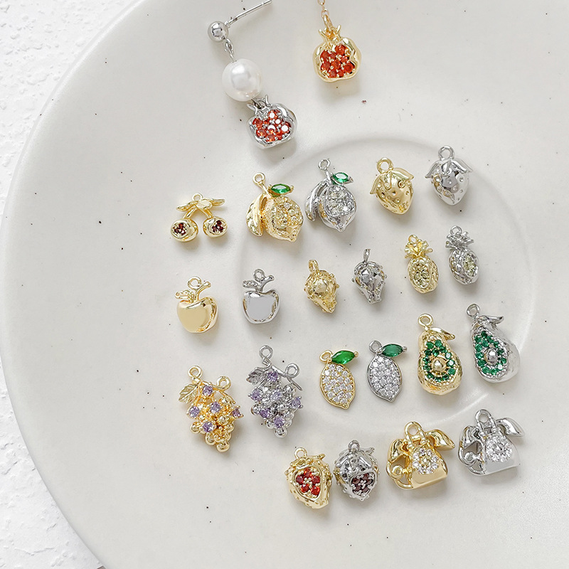 果物 チャーム フルーツ モチーフ クリスタル 葡萄 アクセサリーパーツ ジュエリーパーツ いちご チェリー