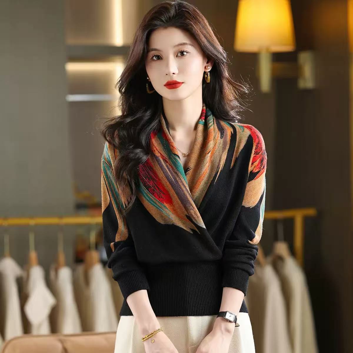 初回送料無料　ニットセーターVネックプリント長袖トップス　レディースファッション人気トレンド
