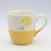 「毎日使う器」　四季草花　マグ（黄）