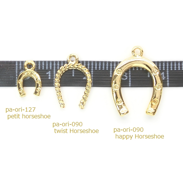 日本製NEW☆2個価格☆L&A☆Horseshoe蹄鉄☆幸運の馬蹄チャーム