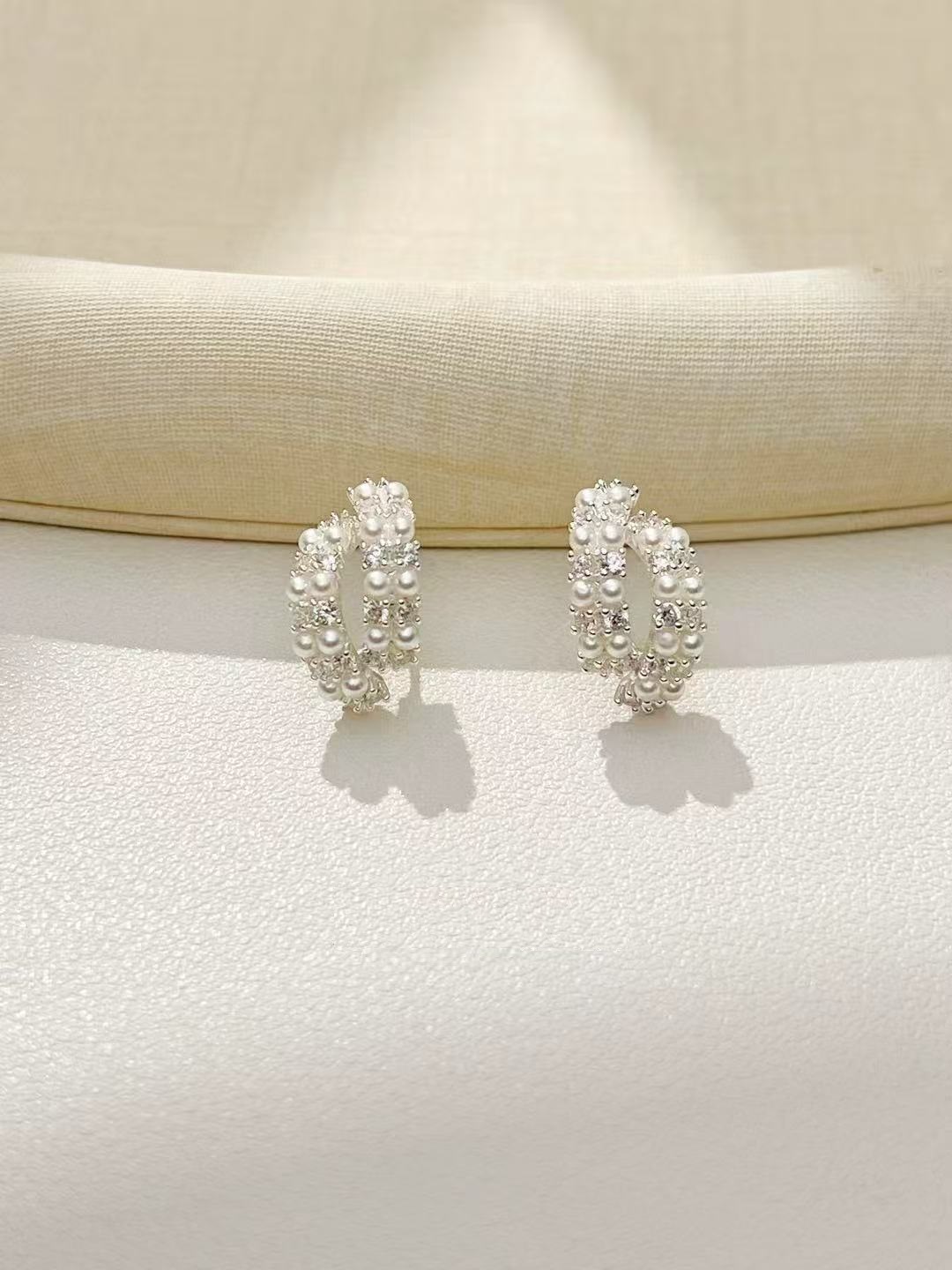 パールピアス　アクセサリー　韓国ファッション
