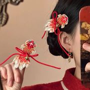 1個　金魚ヘアクリップ　赤い蝶結び　金魚髪飾り 大人 子供  ヘアピン　和風  錦鯉  金魚雑貨