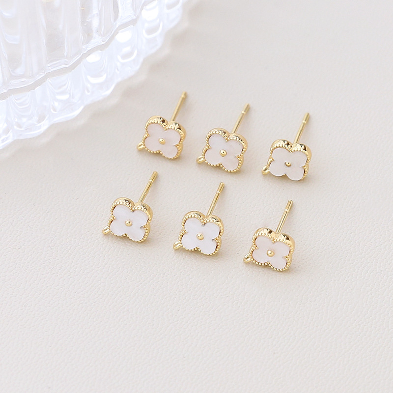 ピアス レディース 小花 フラワー シェル アクセサリーパーツ スタッドピアス 小さめ セカンドピアス 部品
