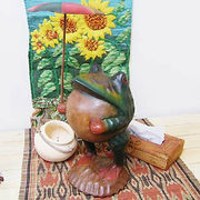 傘さしカエルLL（50cm）[木製 ウッド 置物 かえる  タイ木彫 アジアン エスニック 和]