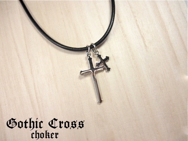 ユニセックス・ダブルゴシッククロスチョーカー・十字架