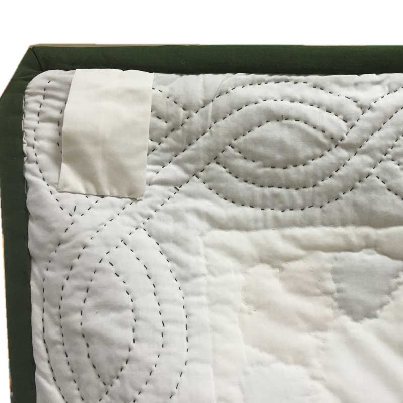 Hawaiian quilt ハワイアンキルトタペストリー アルファベット柄 グリーン 123×103cm 有限会社 白浜マリーナ | 卸売・  問屋・仕入れの専門サイト【NETSEA】