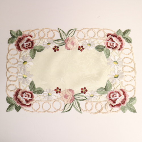 テーブルセンター薔薇のカット刺繍長方形