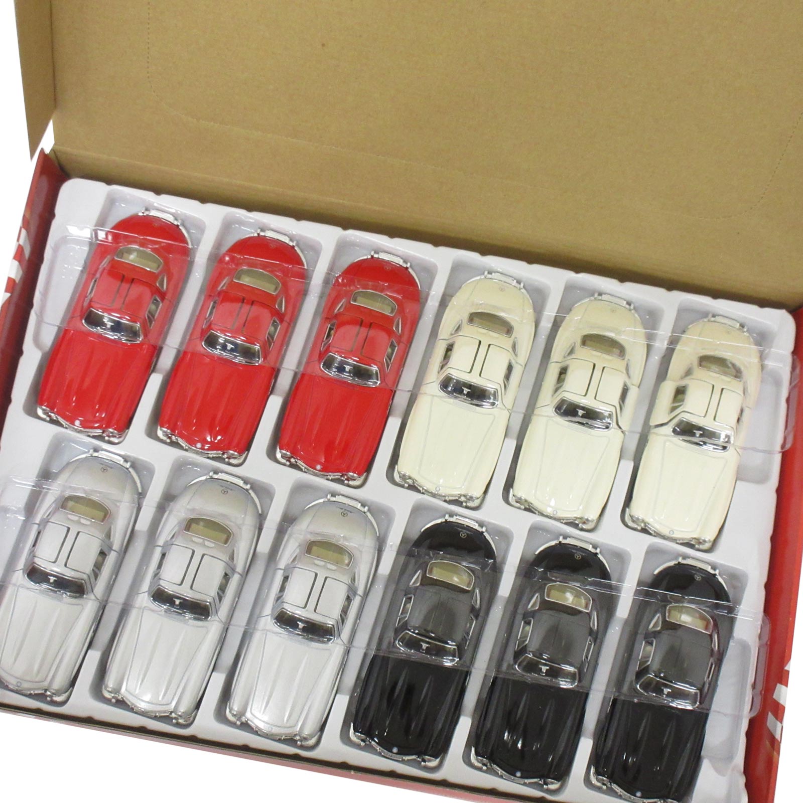ミニカー>KiNSMART ミニカー 1:36 メルセデスベンツ 300SL 4色 ミニカー>KiNSMART ミニカー 1:36 メルセデスベンツ 300SL 4色