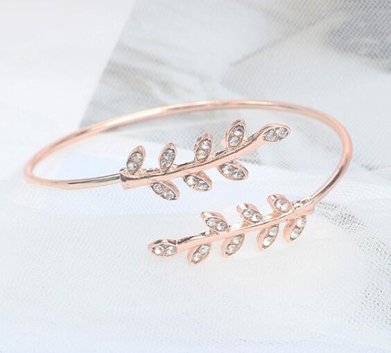 新入荷!!★★優雅感溢れレディースアクセサリー★ブレスレット★
