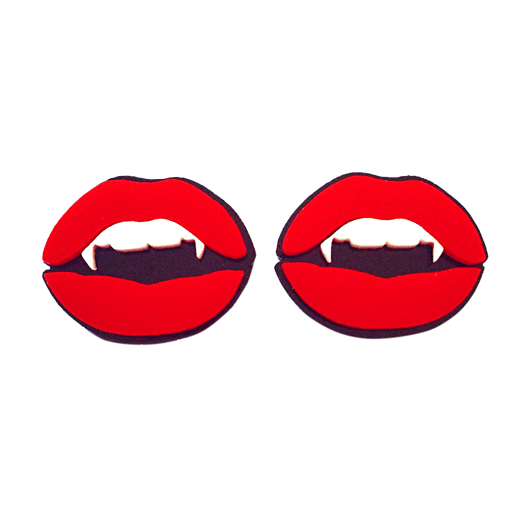 イウハ Iuha ユニークシリーズ 吸血鬼のリップモチーフのピアス おしゃれ 耳飾り 赤い唇 ファッション雑貨 Iuha株式会社 問屋 仕入れ 卸 卸売の専門 仕入れならnetsea
