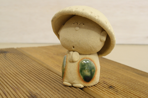 笠地蔵　置物　石像 笠地蔵 置物 石像 Amazon.co.jp: 笠地蔵 おじぞうさん KJ01 おじぞうさま