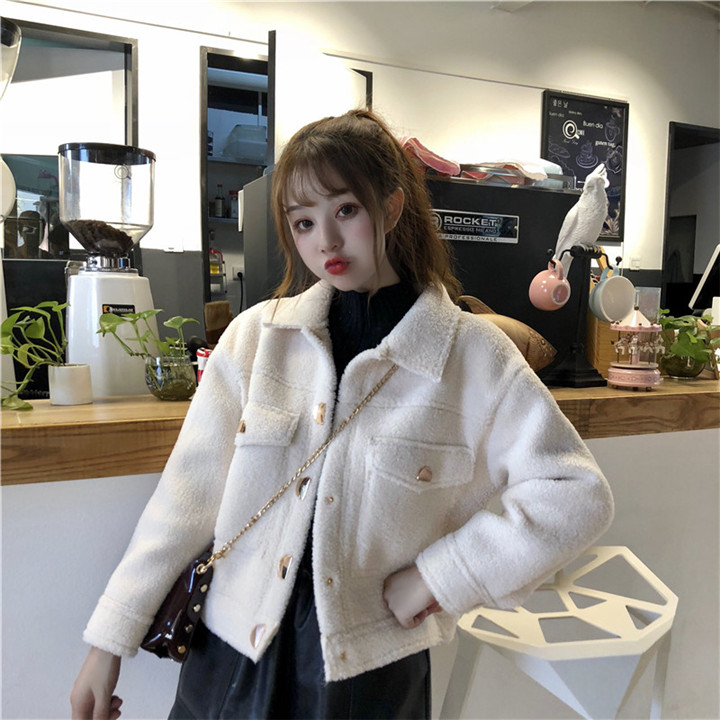 今だけの特別価格！韓国  百掛け 模造 子羊の毛 小さい新鮮な 短いスタイル カーディガン 冬 コート