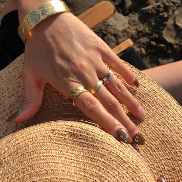 ハワイアンジュエリー リング 指輪 プルメリア スクロール サージカル ステンレス ファッション雑貨 株式会社juraice 問屋 仕入れ 卸 卸売の専門 仕入れならnetsea