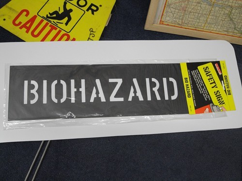 ステンシル　【BIOHAZARD】　セーフティサイン プラスチック製 HANSON stencils