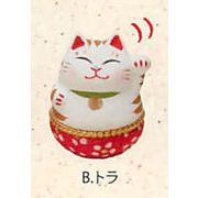 【和雑貨】【かわいい縁起物】（小）ゆらゆら招き猫（３種）／b.トラ