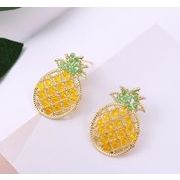 パイナップルピアス