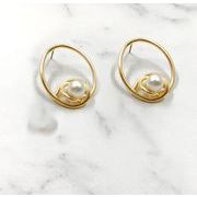 円形ピアス