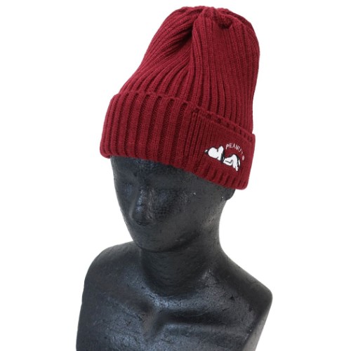 帽子 スヌーピー ニットワッチキャップ 寝そべり ワインレッド 雑貨 株式会社 ブライエンタープライズ 問屋 仕入れ 卸 卸売の専門 仕入れならnetsea