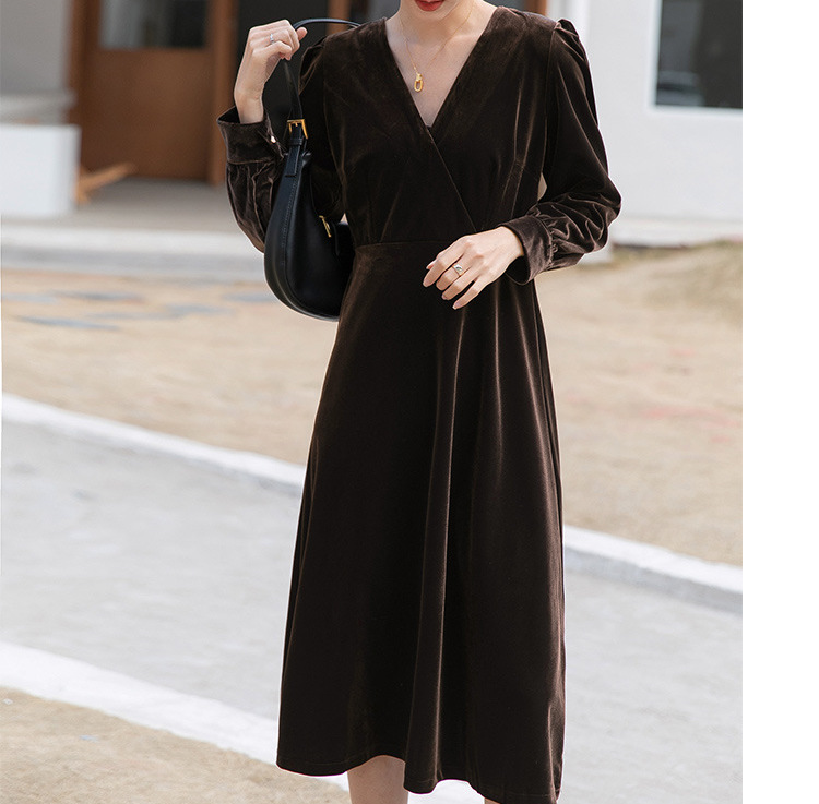 韓国ファッション ベロアワンピース アパレル 株式会社 Oceans 問屋 仕入れ 卸 卸売の専門 仕入れならnetsea