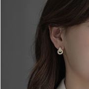 上品な色めきで顔周りを華やかに 韓国スタイル エレガント 美しい ピアス シンプル アクセサリー 両耳