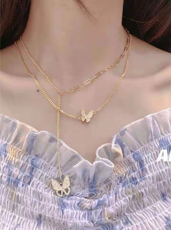 韓国ファッション　蝶　バタフライ2連ネックレス　アクセサリー