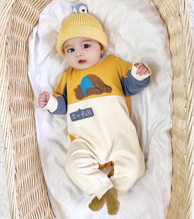 韓国子供服　I'm new born set  ベビー肌着　ベビー退院着 peekaboo ブランド 新生児 男の子 女の子 ロンパース 韓国 子供服 服