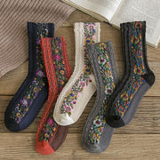 靴下 綿混 ケーブル編み  花柄  デザインソックス