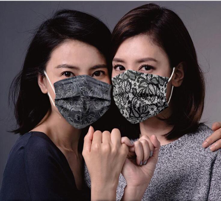 不織布マスク 大人マスク　男女兼用マスク  日焼け止め　使い捨てマスク3層保護 春夏マスク