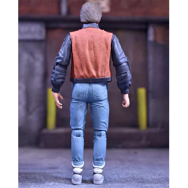 NECA バック・トゥ・ザ・フューチャー マーティ・マクフライ フィギュア2体 Amazon.co.jp: ネカ バック・トゥ・ザ・フューチャー