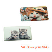 かわいいネコの写真をプリント　ラウンドファスナー長財布