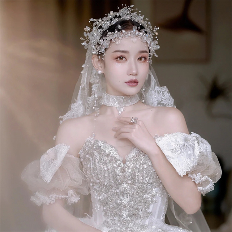 独特の存在感 韓国ファッション ウェディングヘッドウェア セット 花嫁 クリスタル ヘッドバンド