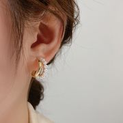 イヤリング   ピアス  女  s925銀の針   新作  韓国風  復古   ハイクラス  設計感   気質   耳飾り