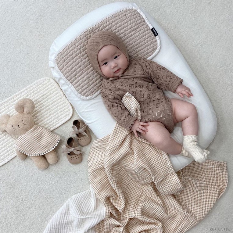 赤ちゃん枕  キッズ枕   韓国風   可愛い   子供用品   ins   刺繍   ベビー用枕   抱き枕