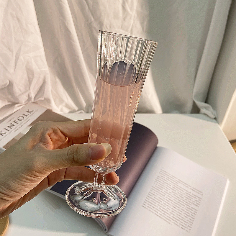 INS グラス 置物を飾る 人気  インテリア   ウォーターカップ  ジュースカップ 創意撮影装具