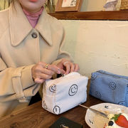 ポーチ　化粧バッグ　収納　小物　スマイル　レディース　韓国ファッション