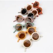 多彩キッズ眼鏡　キッズ　フレーム　子供用サングラス/メガネ　可愛い　UVカット　ファッション