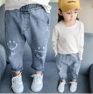 キッズ  子供服　パンツ　ジーンズ　デニムパンツ韓国ファッション　カジュアル　ロング　ズボン
