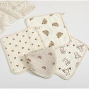 涎掛け★ベビー赤ちゃん★ハンカチ★よだれかけ★涎掛け★4層