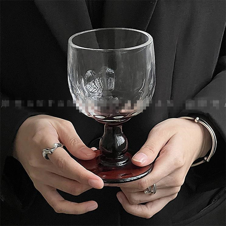 リピーターが多い INSスタイル グラス ヴィンテージ ハイフット ワイングラス デザインセンス シャンペン