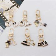 キーホルダー　アクセサリー　プレゼント　ギフト