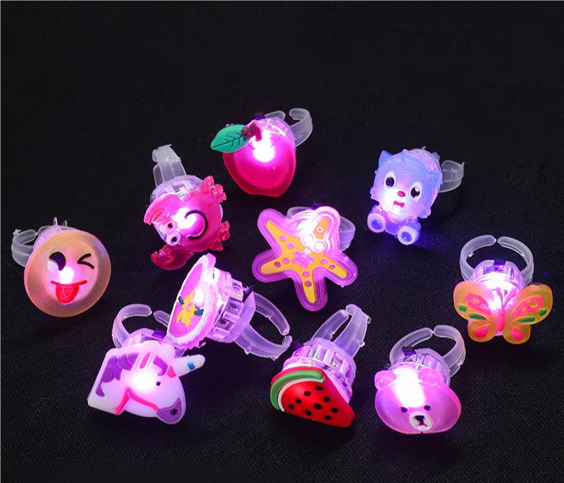光る指輪   子供玩具    縁日玩具   LED発光   光るおもちゃ   ホビー用品