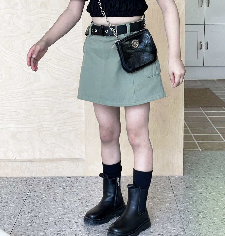 2023年夏新作★子供服★女の子  可愛い ベルト付き  セミロングスカート ★90-140cm