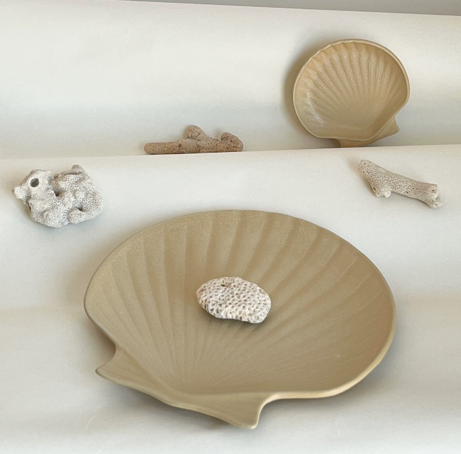 高級感    レトロ    貝殻    セラミック皿    アクセサリートレイ     飾り盤     撮影道具
