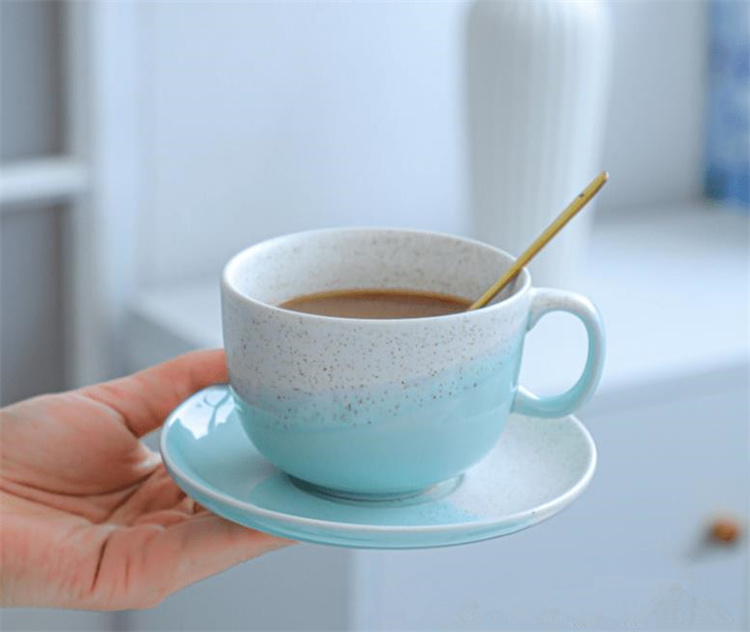 断言される  セラミックカップ アフタヌーンティー マグカップ コーヒーカップ皿セット お土産
