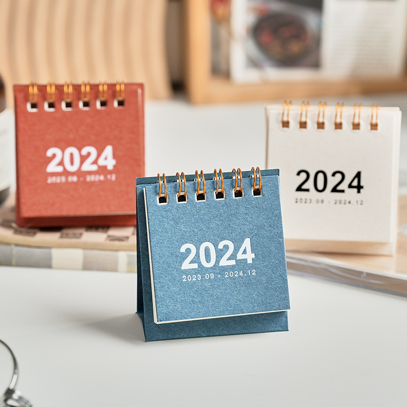 2024年卓上カレンダー   シンプル  実用的 ミニカレンダー  70x65mm 全8色