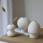 装飾    置物シンプル    陶器    装飾置物    花瓶    ins風     撮影道具    生け花