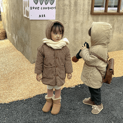 秋冬 ナチュラル系 韓国風子供服 チェック柄 フード付コート 厚手 コーデュロイ上着 裏ボア裏起毛 80-150