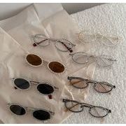 2024 ins 新作 韓国風 子供用   メガネ キッズ用サングラス 紫外線防止 男女兼用  ストーン付き  8色